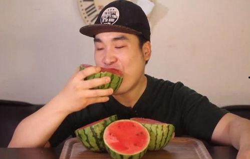 潮州网红吃瓜事件是真的吗,真相揭秘还是网络谣言？